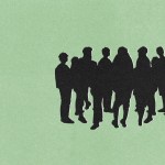 一名女性被排除在谈话群体之外